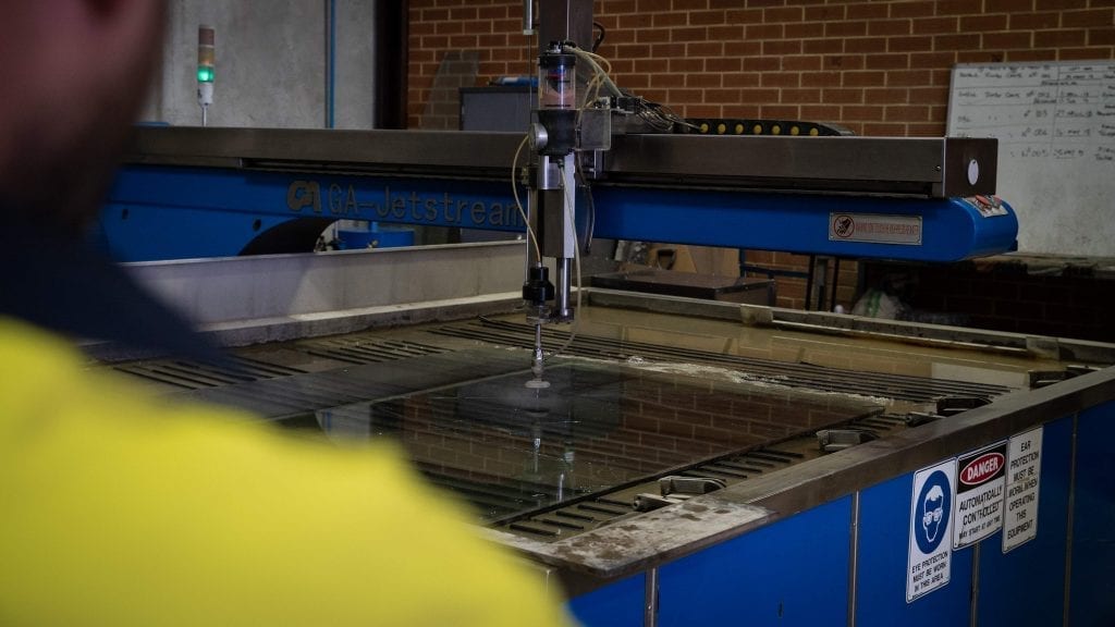 Deans AutoGlass Perth Glass Cutting Jetstream machine
