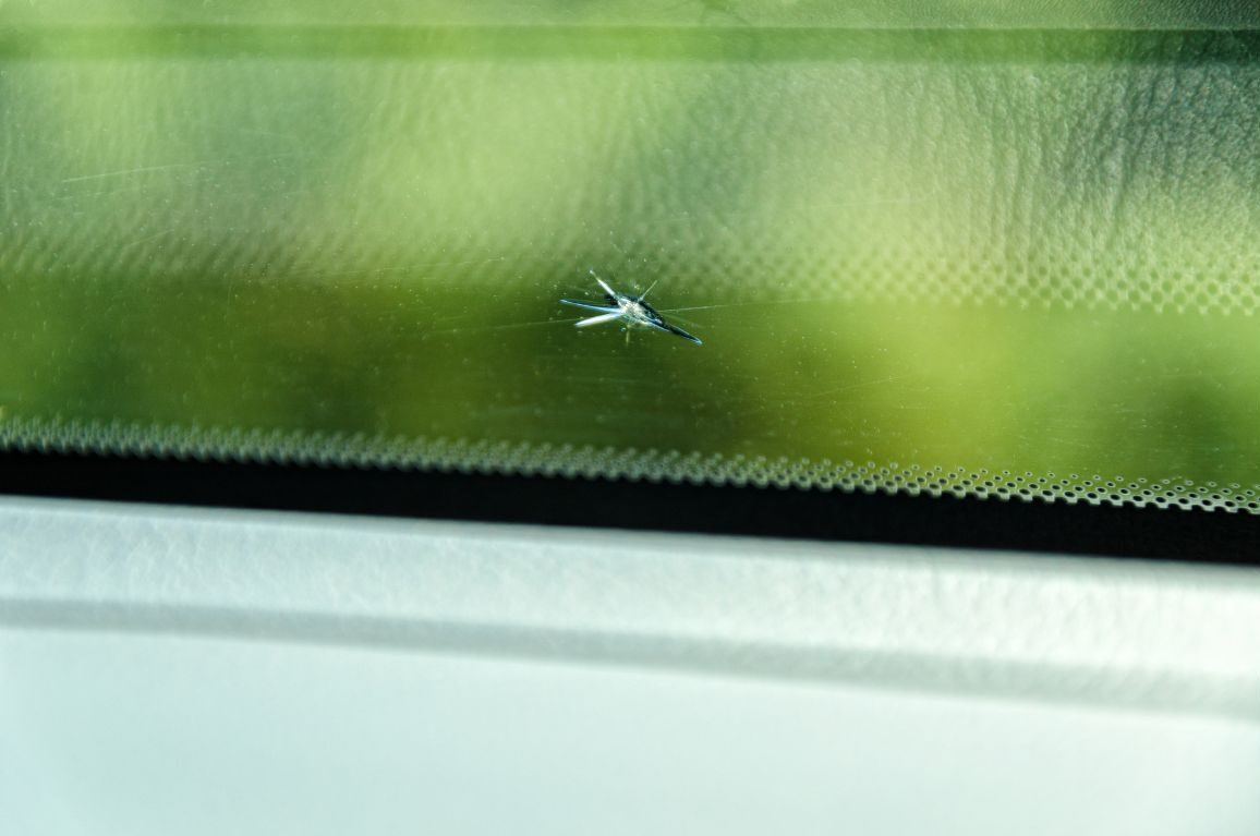 Brand Agency Portfolio Website in White Black Sleek Monochrome Style (8) Windscreen Repairs Perth
